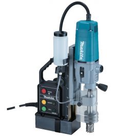 Taladro Magnético 2V Makita HB500 para Placa de Acero en Taller