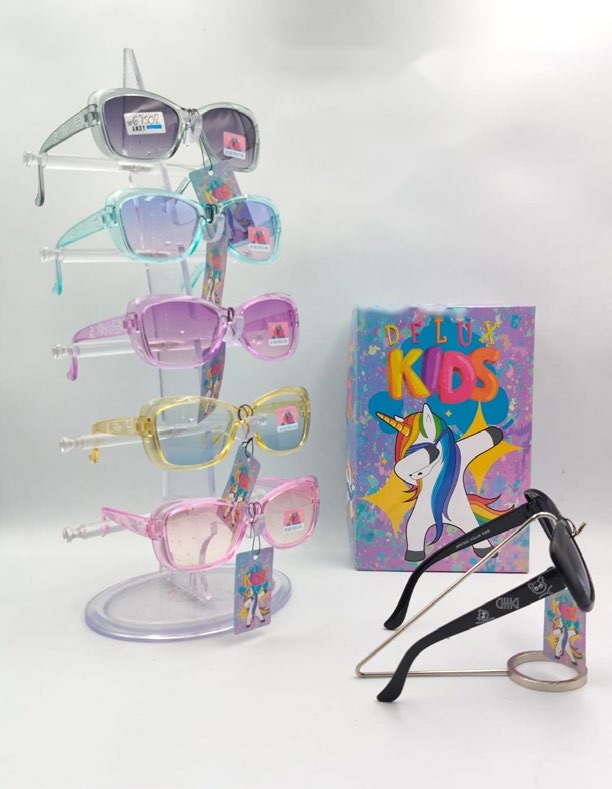 [EB-SP67502] Lentes de Sol para Niños Delux Kids Cuadrado Caja 12 Pz SP67502