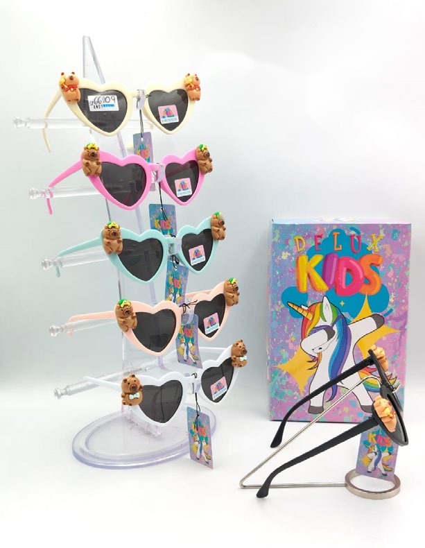 [EB-SP66209] Lentes de Sol para Niños Delux Kids Corazón capibara Caja 12 Pz SP66209
