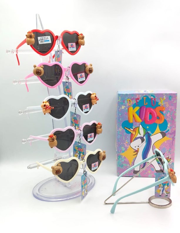 [EB-SP66211] Lentes de Sol para Niños Delux Kids Corazón capibara Caja 12 Pz SP66211