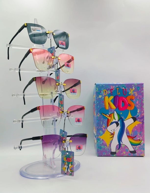 [EB-SP61060] Lentes de Sol para Niños Delux Kids Cuadrado Caja 12 Pz SP61060