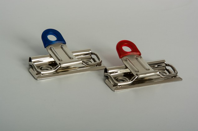 CLIP DE ALAMBRE DE 7 CM. CON VIVO AZUL 500 PZ