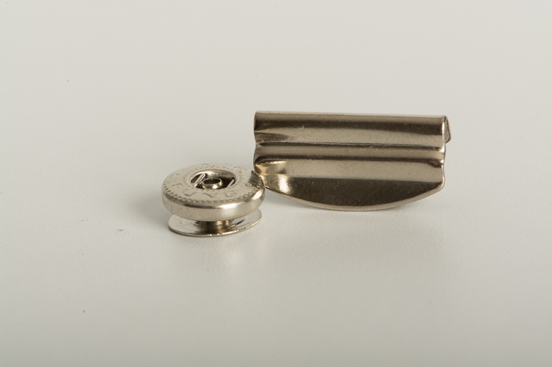 BROCHE DE PRESION PARA MONEDERO NICKEL 500/10,000 PZ